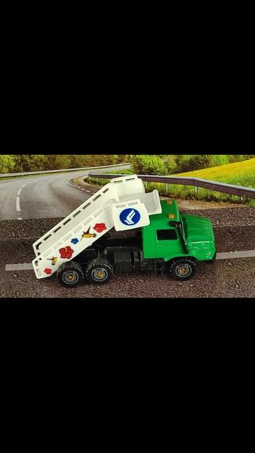 MERCEDES-BENZ ZETROS ТРАП смотреть онлайн