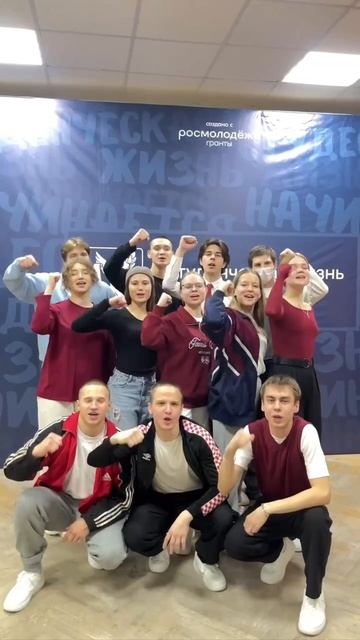 Студенты ИПП ВоГУ приглашают всех присоединиться к ним на фестивале «Первые шаги». смотреть онлайн