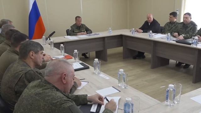 Д.Медведев ЮФО полигон Капустин Яр смотреть онлайн