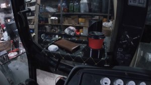 Полочка в кабину Экскаватора-погрузчика