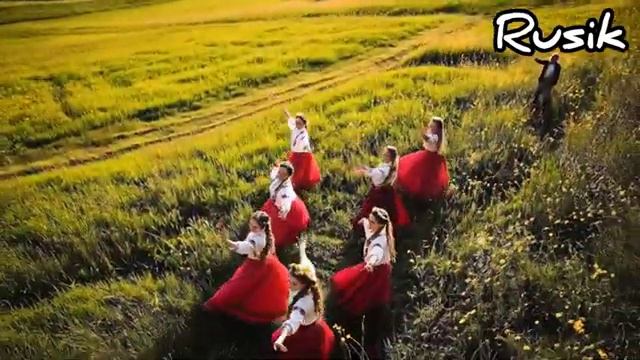 Не гадайте девочки за зря Старая красивая песня ремикс Подпишись поставь Лайк смотреть онлайн