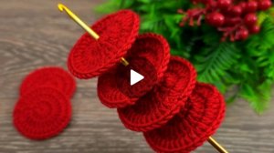 Новогодний шар на ёлку крючком 🎄🎄🎄 #все_в_жизни_связано #вязаниекрючком #всевжизнисвязано