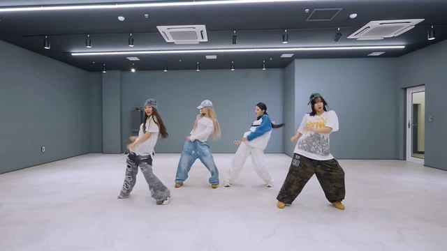 Kiss of life "Lucky" dance practice mirrored смотреть онлайн