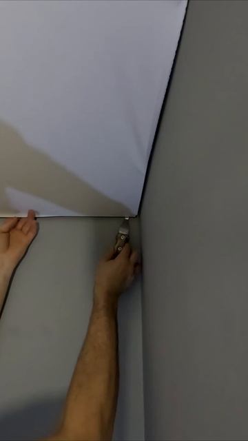 снятие полотна с теневого профиля и парящего с перекроем