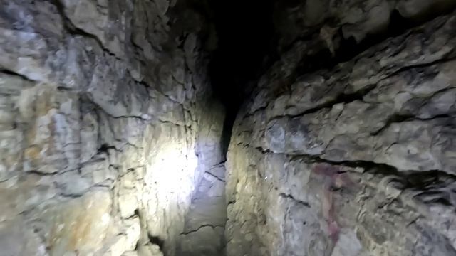 Кисловодск ,Монахова пещера,