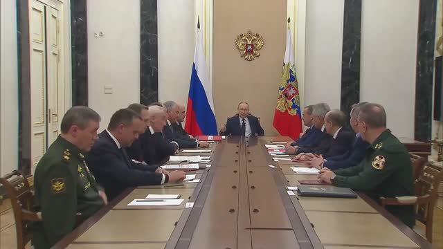 Путин:«Если США начнут — Россия ответит" смотреть онлайн