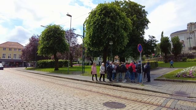 Берген, Норвегия - пешеходная экскурсия по столице фьордов. смотреть онлайн