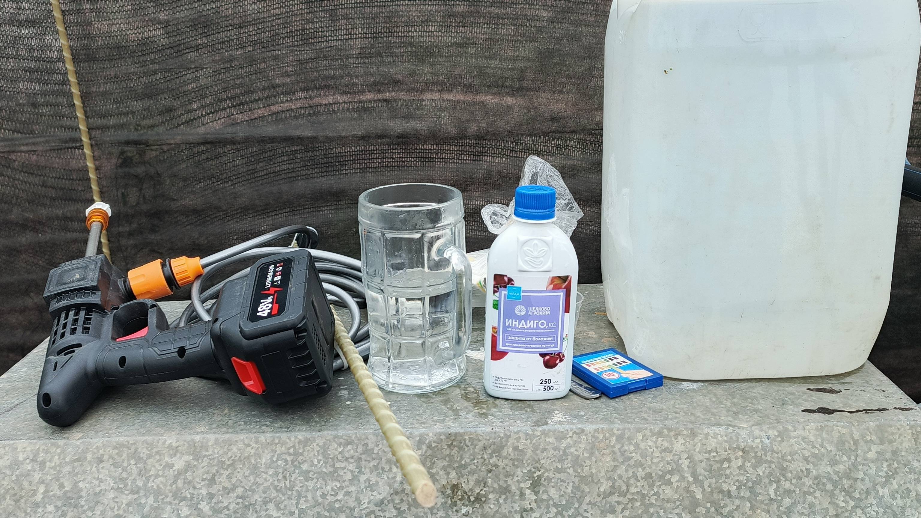 Последняя обработка клубники перед зимой! Как обработать клубнику в +5°C? Почему pH воды важен? смотреть онлайн