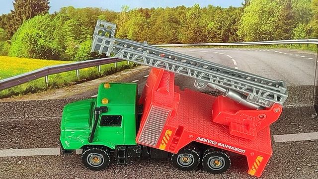 MERCEDES-BENZ ZETROS ПОЖАРНЫЙ смотреть онлайн