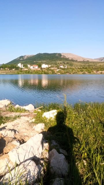 Озеро в селе Доброе, центральный Крым смотреть онлайн