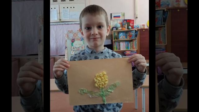 "Носит одуванчик жёлтый сарафанчик" смотреть онлайн