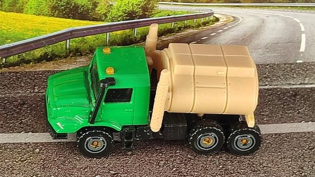 MERCEDES-BENZ ZETROS БЕНЗОВОЗ смотреть онлайн