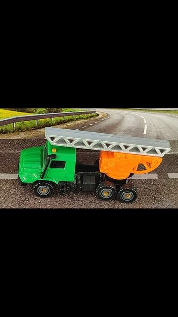 MERCEDES-BENZ ZETROS ПОЖАРНЫЙ смотреть онлайн