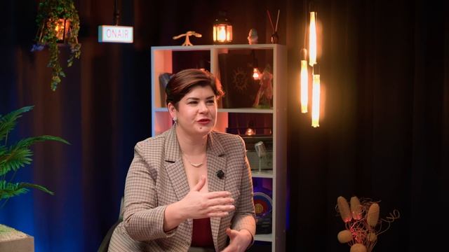 Подкаст "Не по сценарию" #5 Эвелина Ямщикова