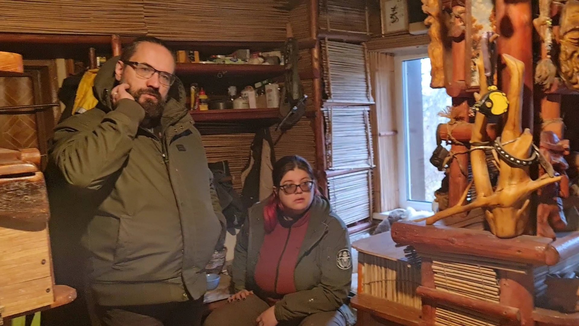 Осеннее утро, гости в Избушке и завершение необычной вазы смотреть онлайн