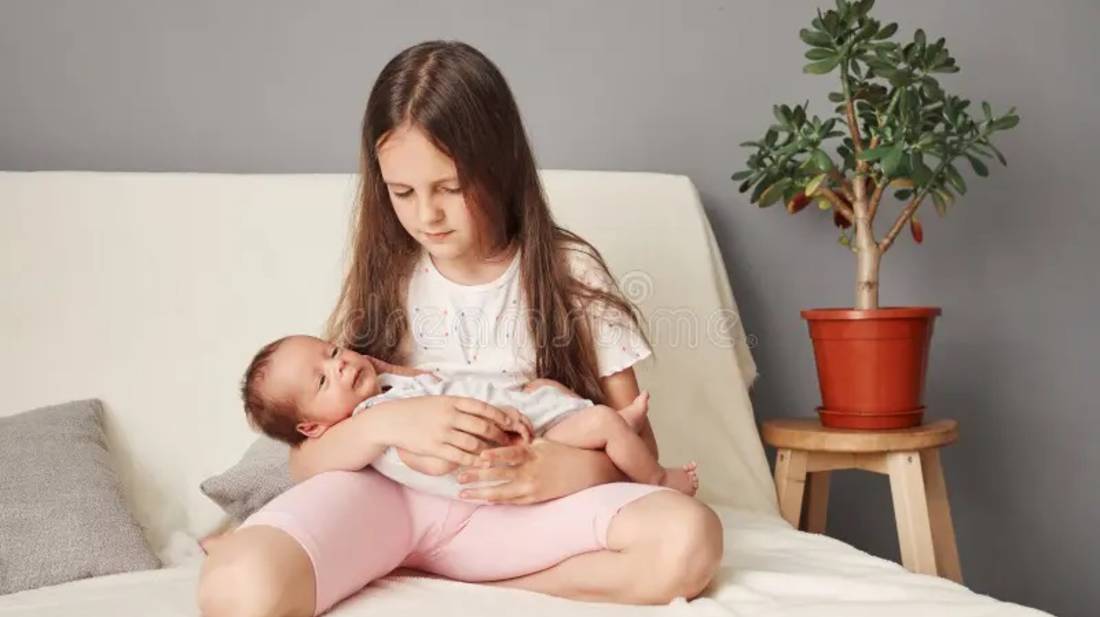 Первородное право в богатых семьях и положение первенца в бедных смотреть онлайн