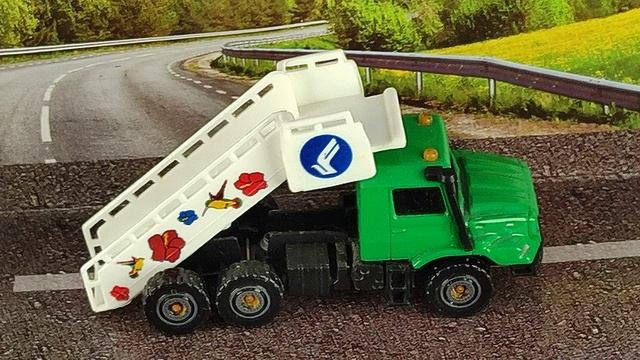MERCEDES-BENZ ZETROS ТРАП смотреть онлайн