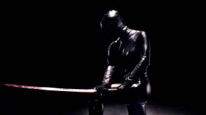 Отражение в мертвом алмазе — Официальный трейлер (2025)