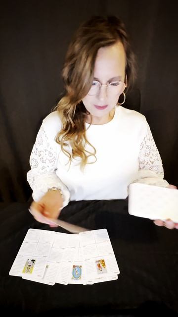 Что перевернет вашу жизнь? #таро #ранти #эзотерика #таролог #магия