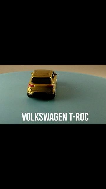 VOLKSWAGEN T-ROC смотреть онлайн