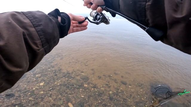 Удомля. Не стоит сюда ехать. Здесь рыбы нет! смотреть онлайн