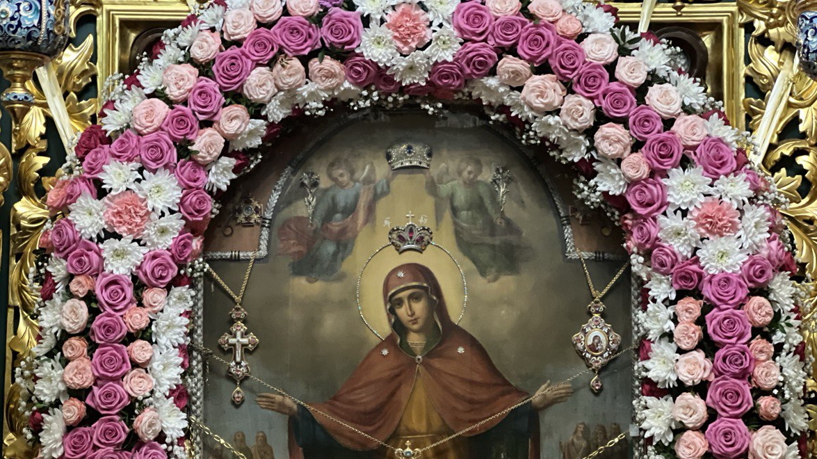 День празднования иконе Божьей Матери"Всех скорбящих Радосте."Томашовка.Монастырь.06.11.2025 смотреть онлайн