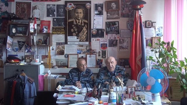 В. И. Иванов и И. И. Биняминов - 10 ноября! Бывших милиционеров не бывает! - «Милицейское братство» смотреть онлайн