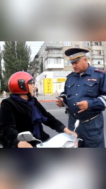 Шлем - всему голова 😳 смотреть онлайн