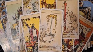 ТАРО РАСКЛАД\ МЫСЛИ О ВАС НА НОЧЬ ГЛЯДЯ