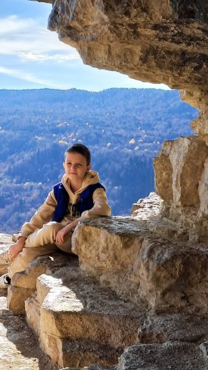 Орлиная полка, водопады Лунный и Алебастровый, смотровые площадки на поселок Мезмай ноябрь 2025г.
