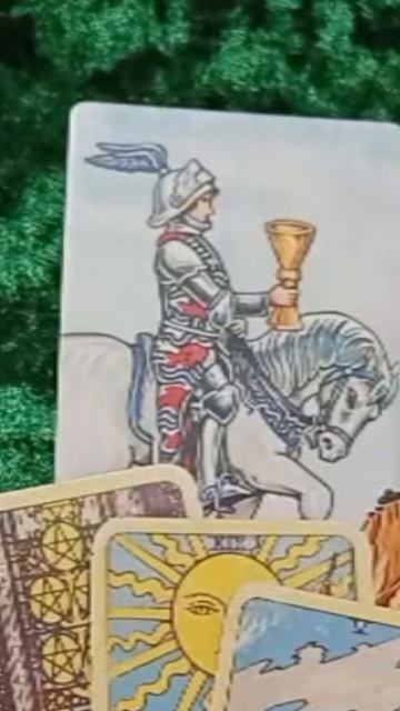 ПРИЧИНА ЕГО ПРОХЛАДНОГО ОТНОШЕНИЯ К ВАМ #расклад_на_ картах_таро#гадание_онлайн #таро_расклад_на_люб смотреть онлайн