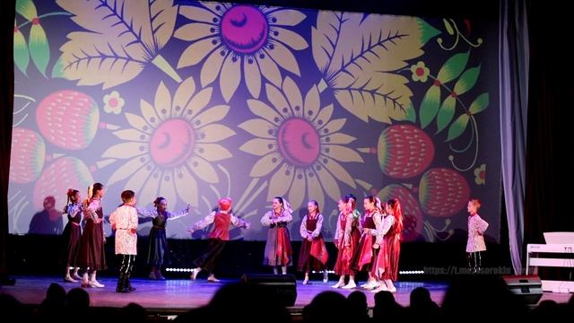 Танец "Синтетюриха" - Танцевальная студия "Кристалл"