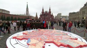 В годовщину легендарного парада на Красной площади заработал музей под открытым небом