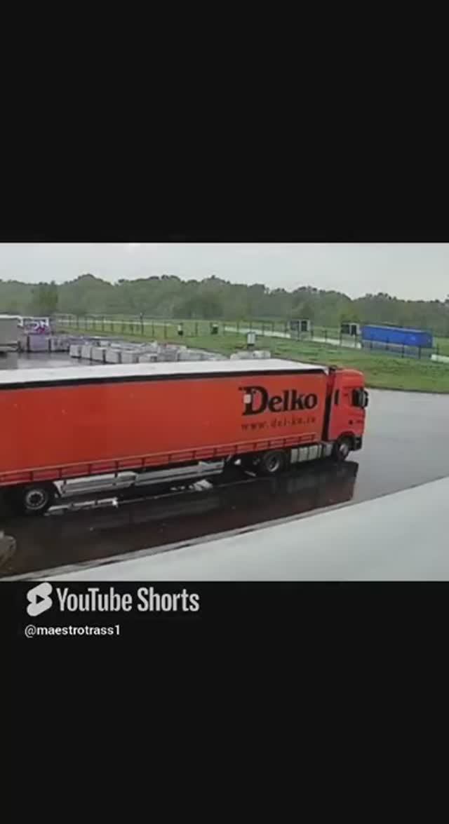 Удар молнии ⚡️ в фуру! Последствия #shorts #дальнобой #молния