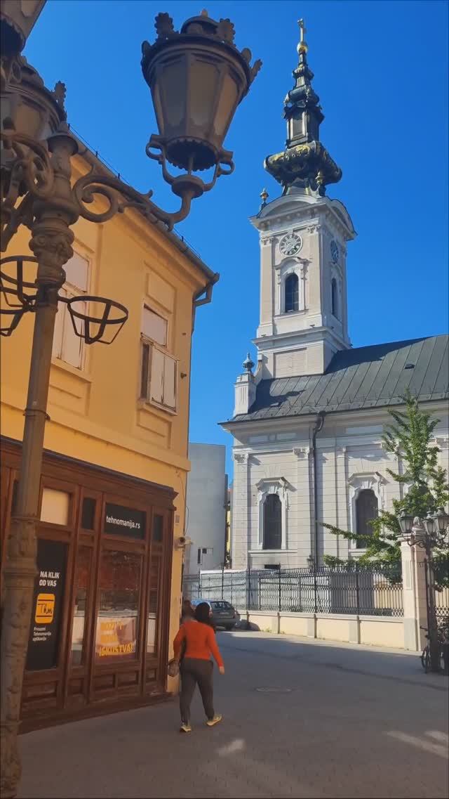 Нови Сад. Второй по величине город Сербии. #новисад #сербия #прогулка по городу смотреть онлайн