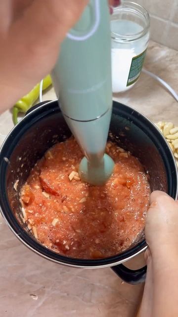 Хреновина. Соус из хрена. Русский соус #рецепты #сербия #русскаякухня смотреть онлайн