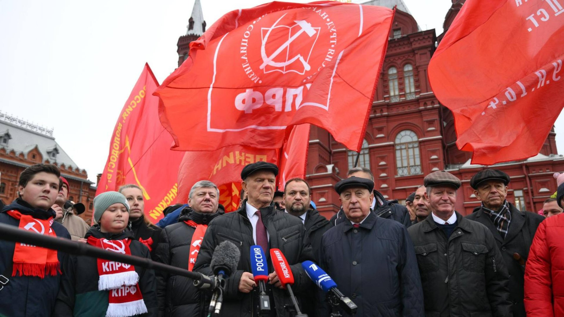 Г.А. Зюганов: Идеи Ленина и Сталина спасительны для нашей страны смотреть онлайн