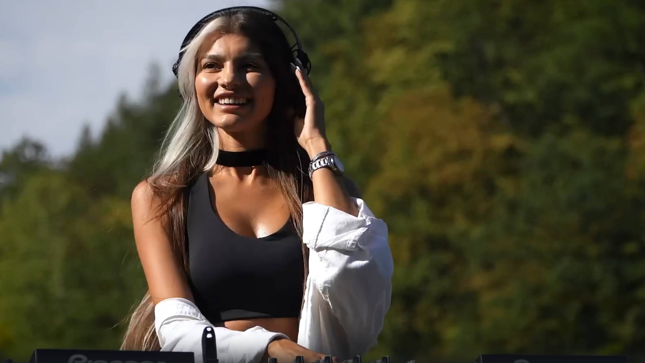 ARMINA - Live @ Czocha Castle , Poland [ Melodic techno & Progressive house dj mix ] 4k смотреть онлайн