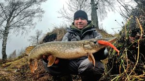 ОСЕННЯЯ РЫБАЛКА НА ЩУКУ 2025. Как и на что ловить щуку осенью? Спиннинг, Джиг, Воблер.