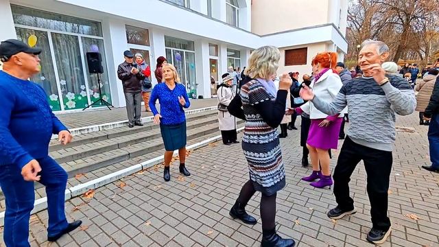 2.11.25г... "ЖЕНЩИНА - ЗАГАДКА"... смотреть онлайн