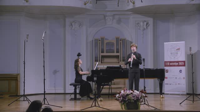 Владислав Резников (кларнет) смотреть онлайн