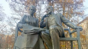 Владимир Ильич Ленин блогер миллионник или разговор с Лениным о революции.