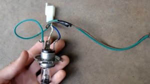 Галогеновая лампа H4 на мопеде Альфа(установка)