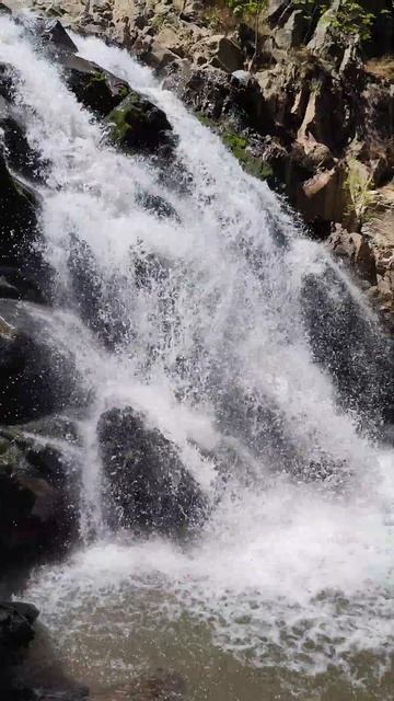 Vučje, Hidroelektrana u kanjon Vučjanke, Vidikovac Sokolica Crkva Sv.Jovana Krstitelja смотреть онлайн