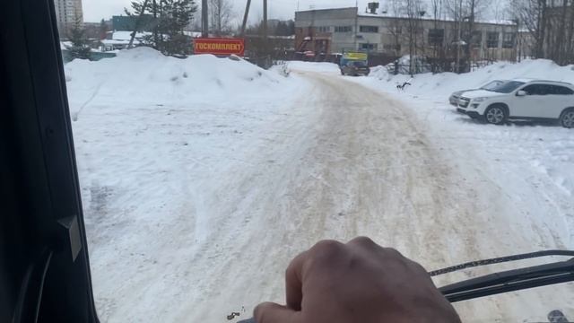 НА ТРАЛЕ ПО ГОРОДУ! ВОЗИМ ТРУБЫ! смотреть онлайн