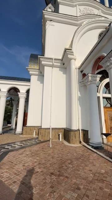 Крым .Храм в пос. Малореченское смотреть онлайн