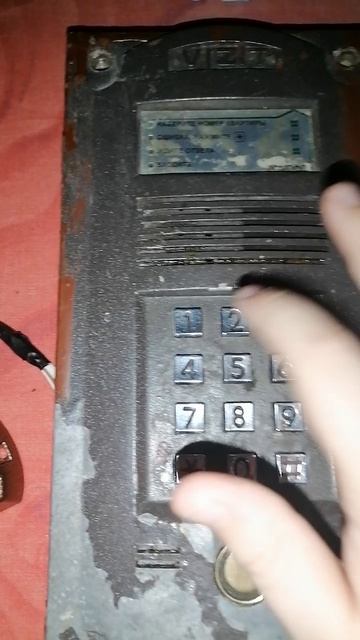 Как поставить индивидуальный код на домофон Vizit Bvd N100?