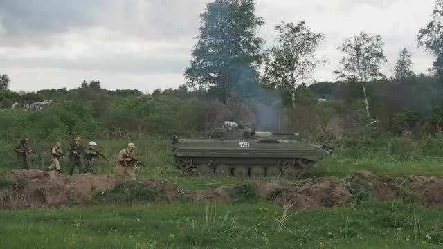 Война в Афганистане, реконструкция (исторический фестиваль Сибирский огонь - 2019). смотреть онлайн