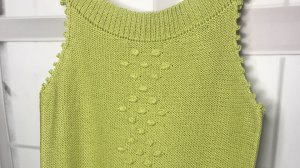 Топ детский с шишечками на вязальной машине