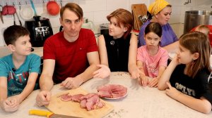 КАК ПРОКОРМИТЬ 12 ДЕТЕЙ, КОГДА 13-Й НА ПОДХОДЕ?